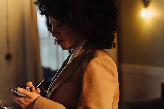 Closing The Gap - What Is the Racial Gap in Financial Literacy?